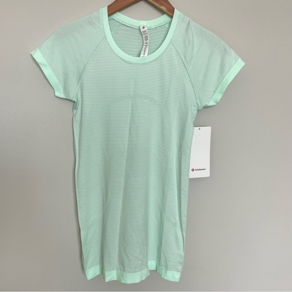 NWT Lululemon Swiftly Tech Short Sleeve 2.0 Mint Moment/Mint Moment Size 8
